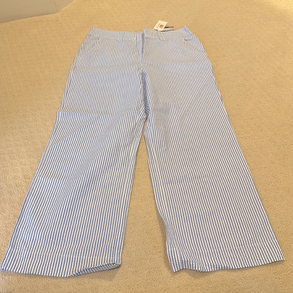 Vineyard Vines seersucker high waist cropped pant